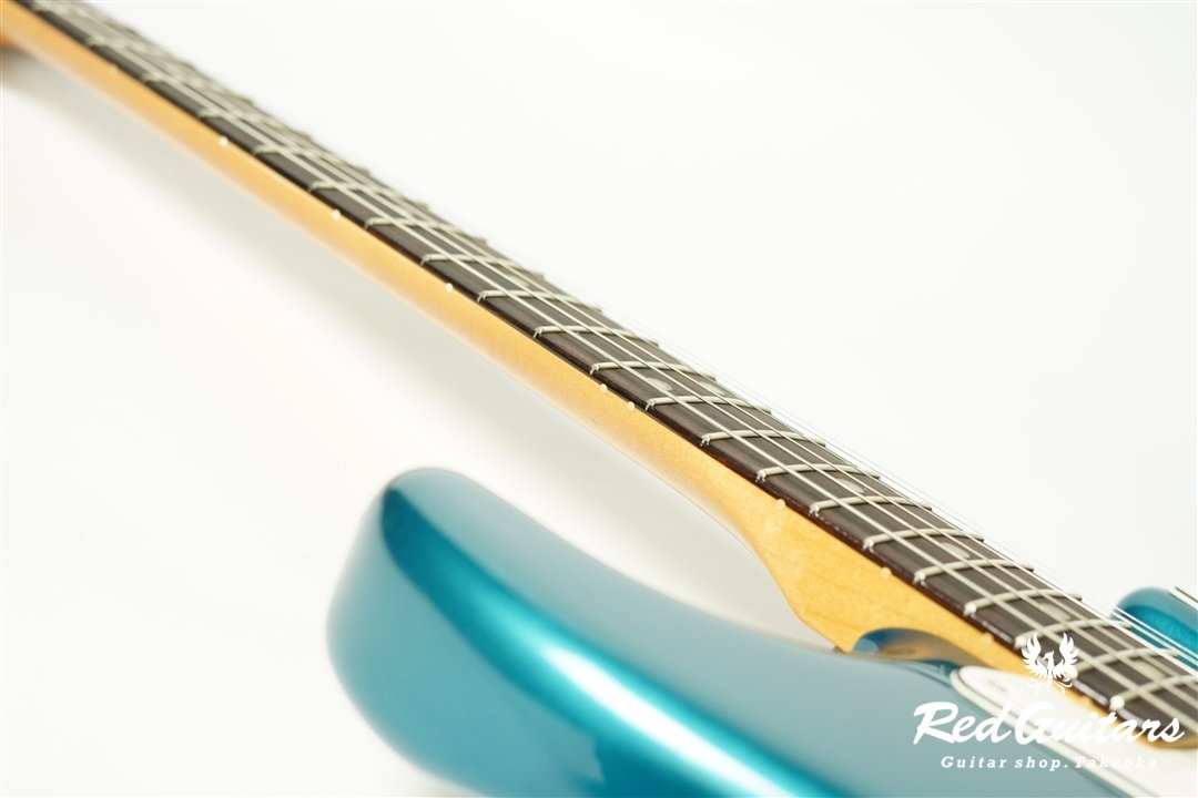 Vintera III Late 60s Stratocaster - Ocean Turquoise